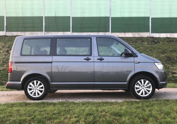Volkswagen Multivan cena 175000 przebieg: 112000, rok produkcji 2018 z Warszawa małe 46